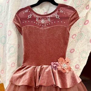Girls 6/7 Velvet Rosette Dance Costume Dress in Dusty Rose (ballet)
